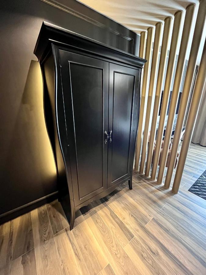 Al Boschetto Hotell Castel Volturno Eksteriør bilde