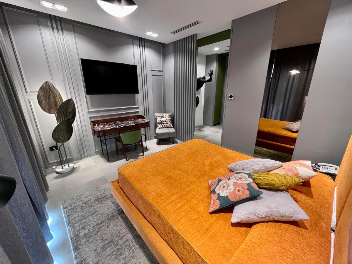 Al Boschetto Hotell Castel Volturno Eksteriør bilde