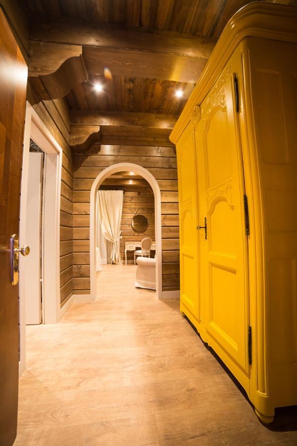 Al Boschetto Hotell Castel Volturno Eksteriør bilde